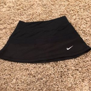 kids nike dri-fit skirt!!⚡️